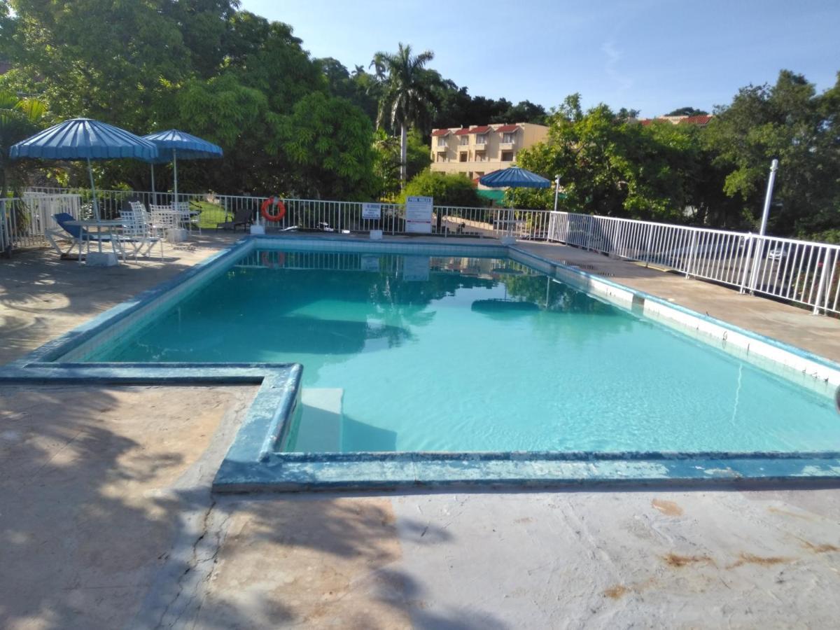 モンテゴ・ベイIrresistible View-Mobay Club 1408アパートメント エクステリア 写真